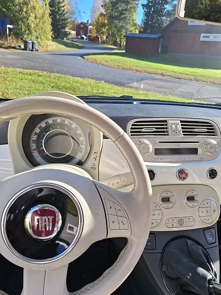 Fiat 500 2011 photo 2