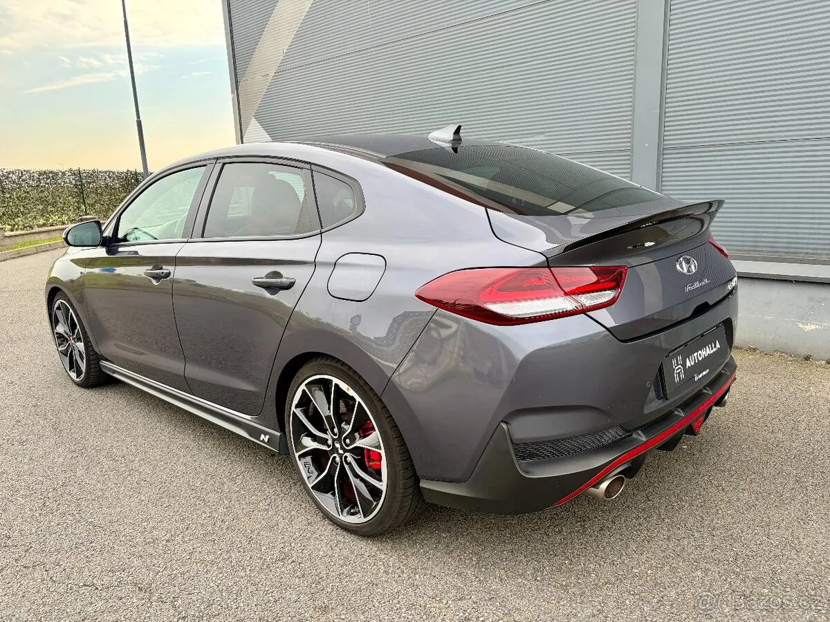 Hyundai I30 N 2019 photo 2