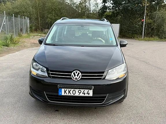 Volkswagen Sharan 2014 photo 2
