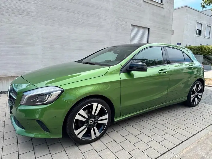 Mercedes-Benz A220D