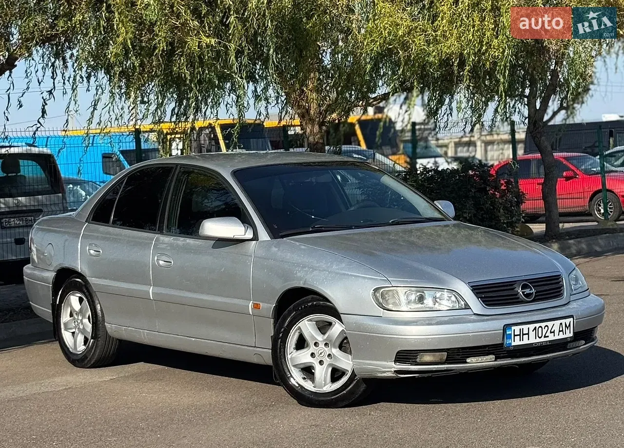 Opel Omega 2002 photo 3