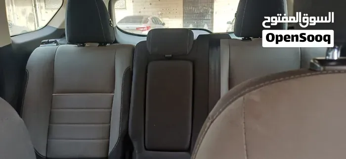 Ford Escape 2016 photo 3