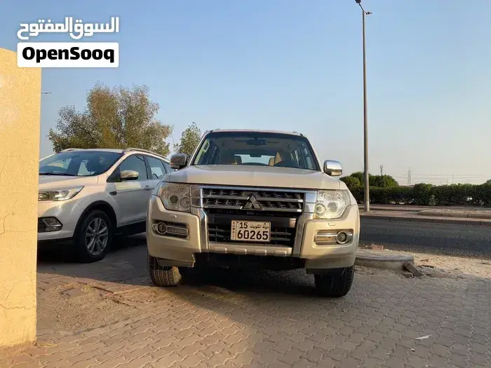 Mitsubishi Pajero 2017 photo 3