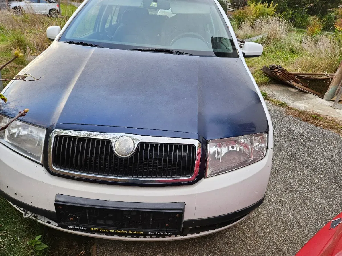Skoda Fabia 2005 photo 2