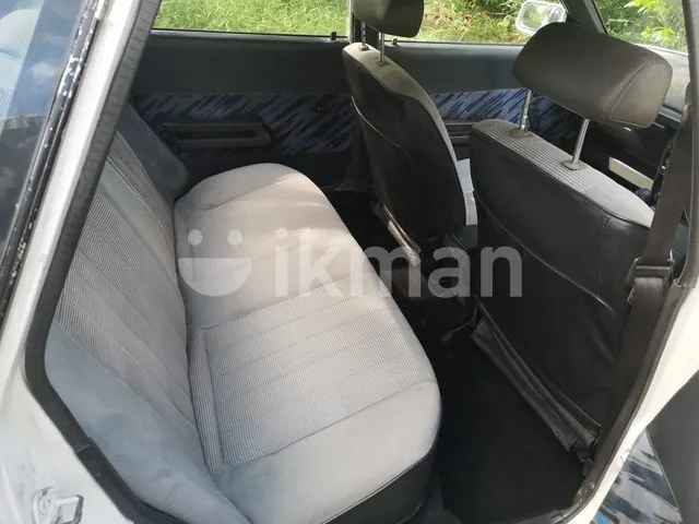 Toyota Corona 1984 photo 3