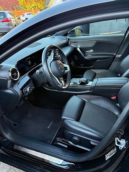 Mercedes-Benz A200 2018 photo 2