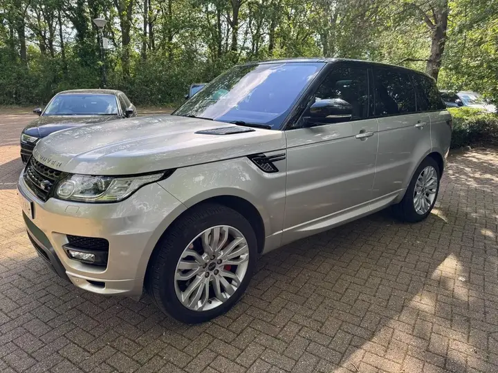 Land Rover Range Rover Sport 2015 photo 2