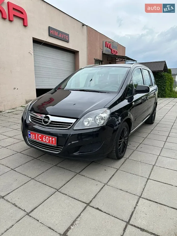 Opel Zafira 2012 photo 3