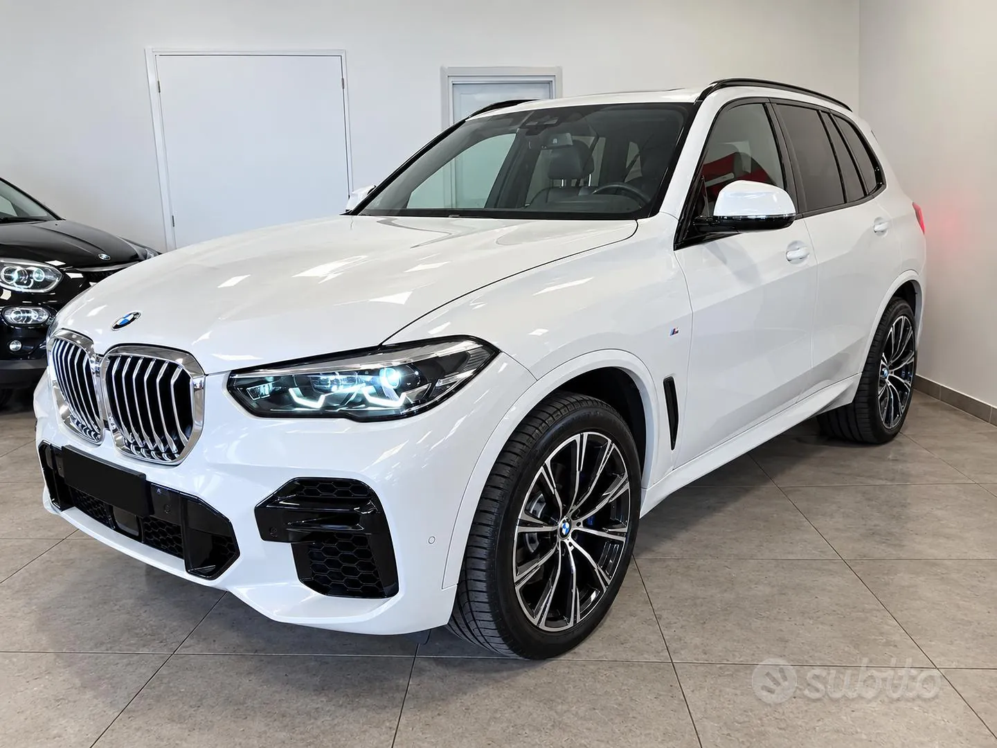 BMW X5 2022 photo 2