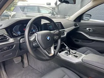 BMW 330 3-Serie Touring 2021 photo 3