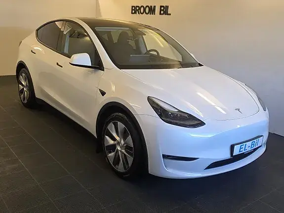 Tesla Model Y 2023 photo 3