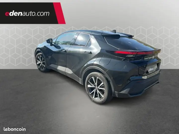 Toyota C-Hr 2025 photo 3