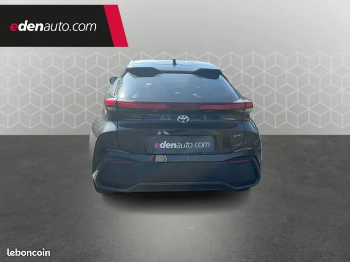 Toyota C-Hr 2025 photo 4