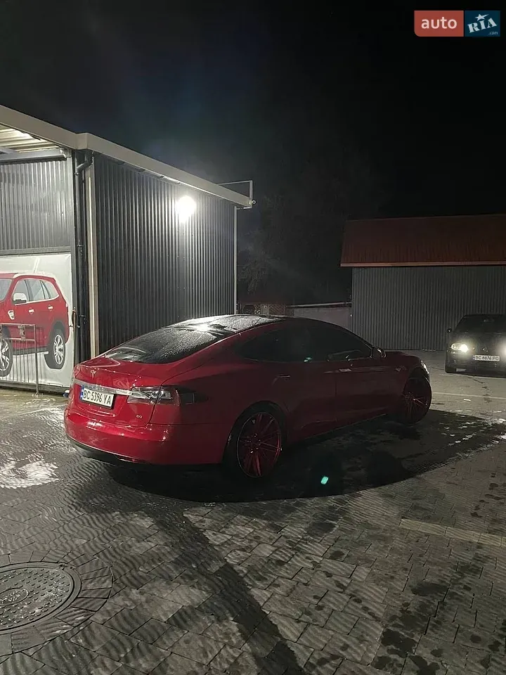 Tesla Model S 2013 photo 3