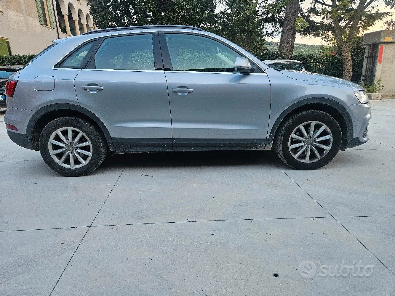 Audi Q3 2017 photo 2