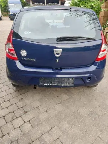 Dacia Sandero 2012 photo 3