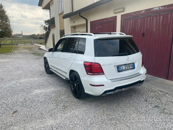Mercedes-Benz Glk 2012 photo 5