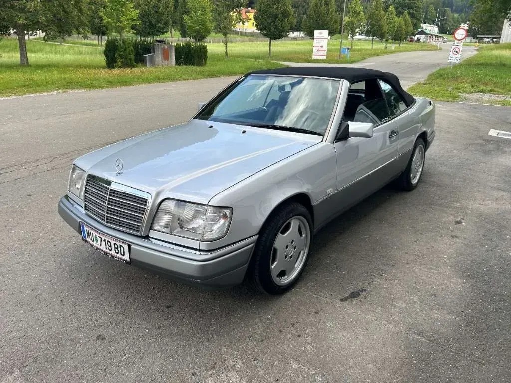 Mercedes-Benz E-Class 1996 photo 3