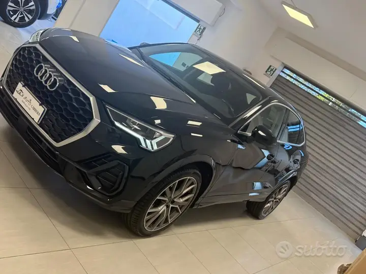 Audi Q3 2023 photo 3