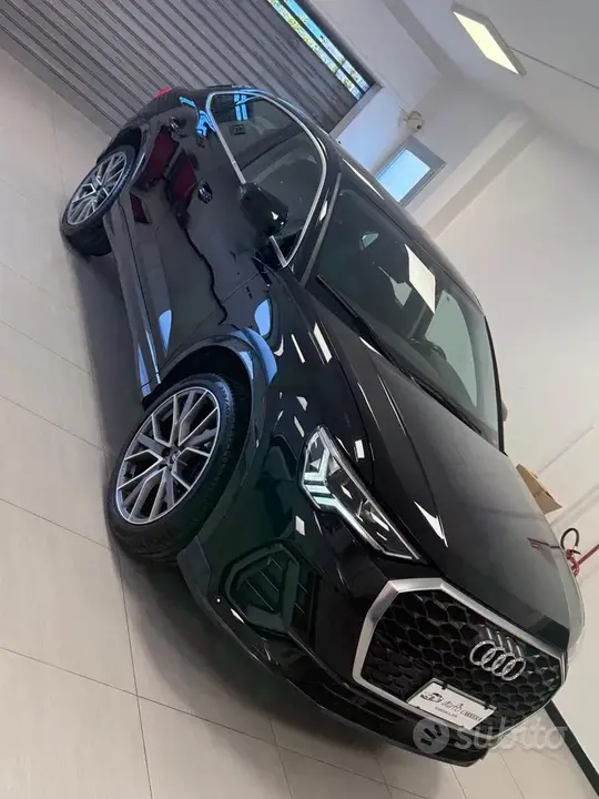 Audi Q3 2023 photo 4