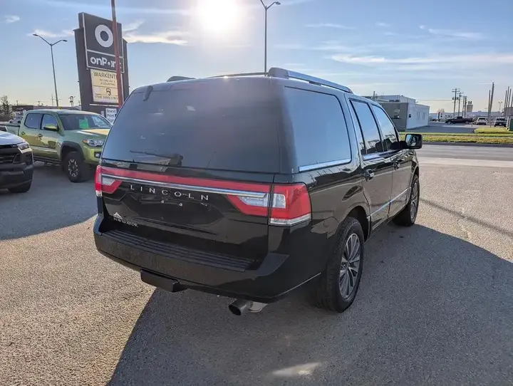 Lincoln Navigator 2017 photo 4