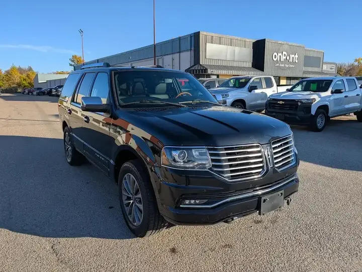 Lincoln Navigator 2017 photo 2