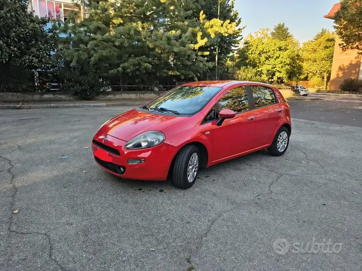 Fiat Punto 2015 photo 4