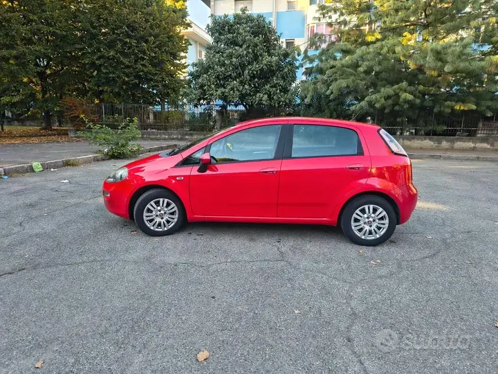 Fiat Punto 2015 photo 3