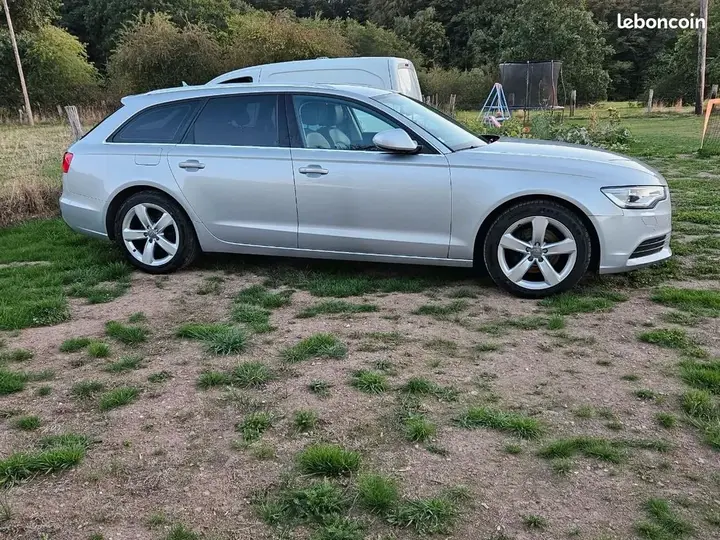 Audi A6 2012 photo 2