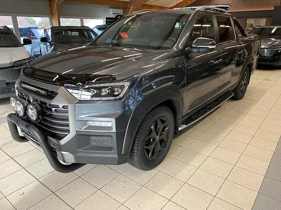 KG Mobility Musso Grand