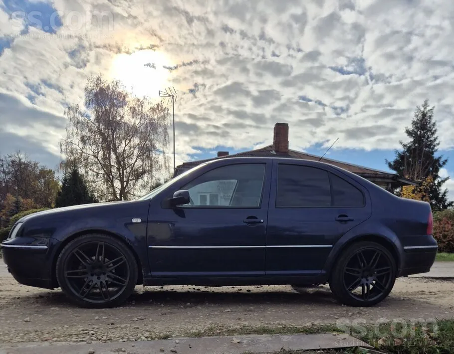 Volkswagen Bora 2004 photo 4