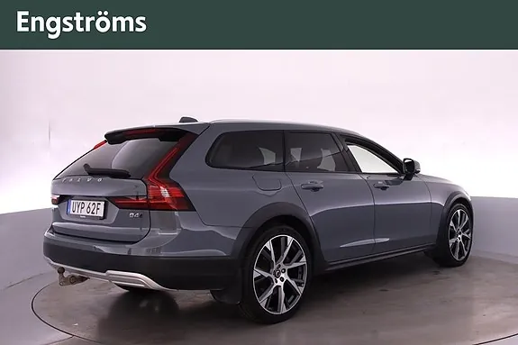 Volvo V90 Cross Country 2023 photo 3