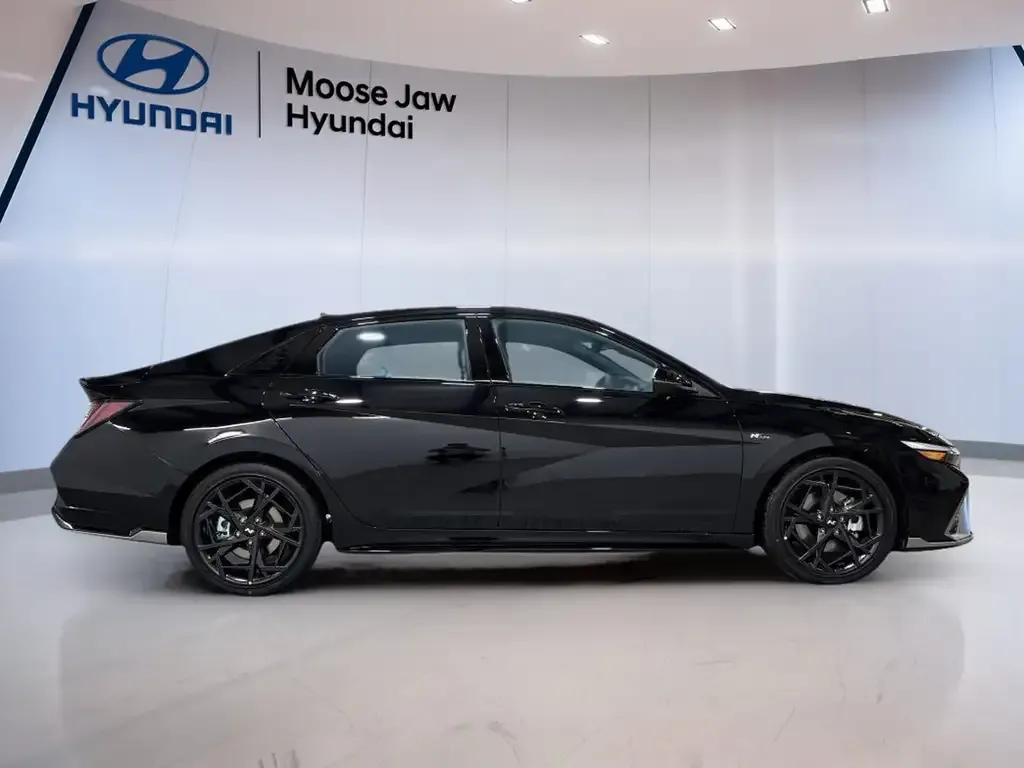 Hyundai Elantra 2026 photo 4