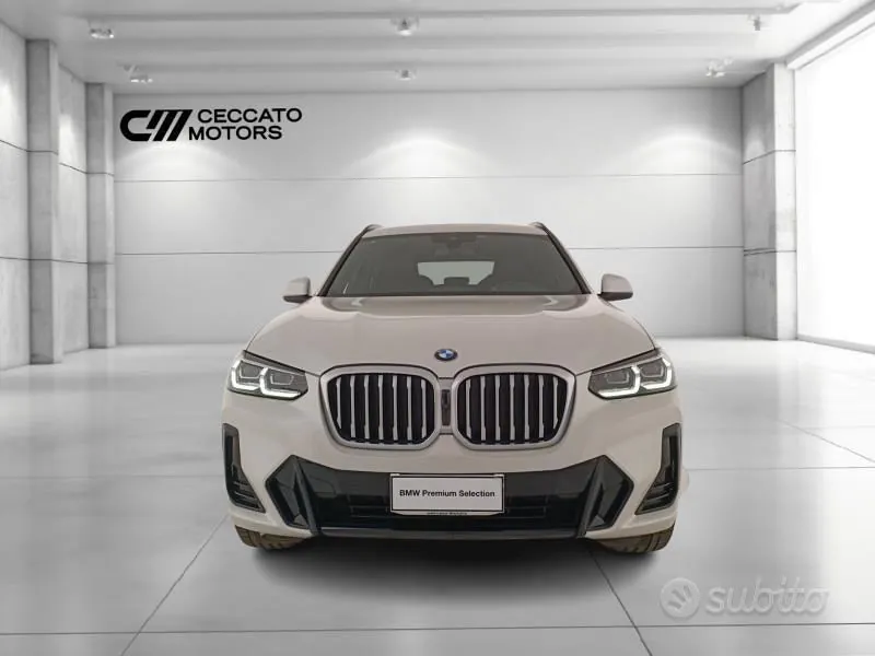BMW X3 2022 photo 2