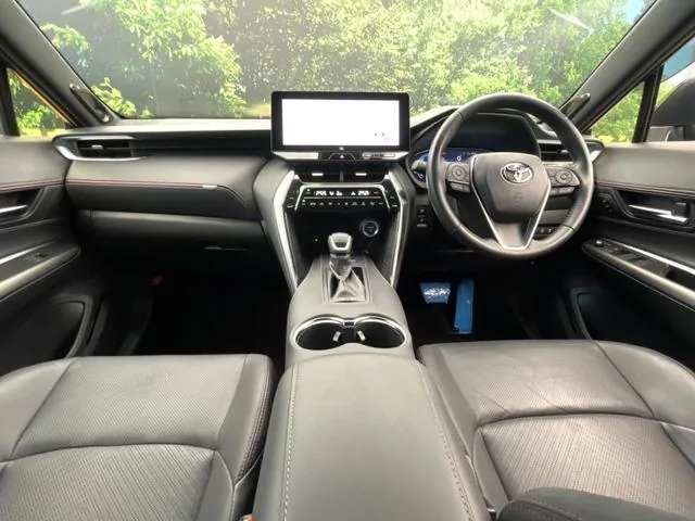 Toyota Harrier Phv 2023 photo 2
