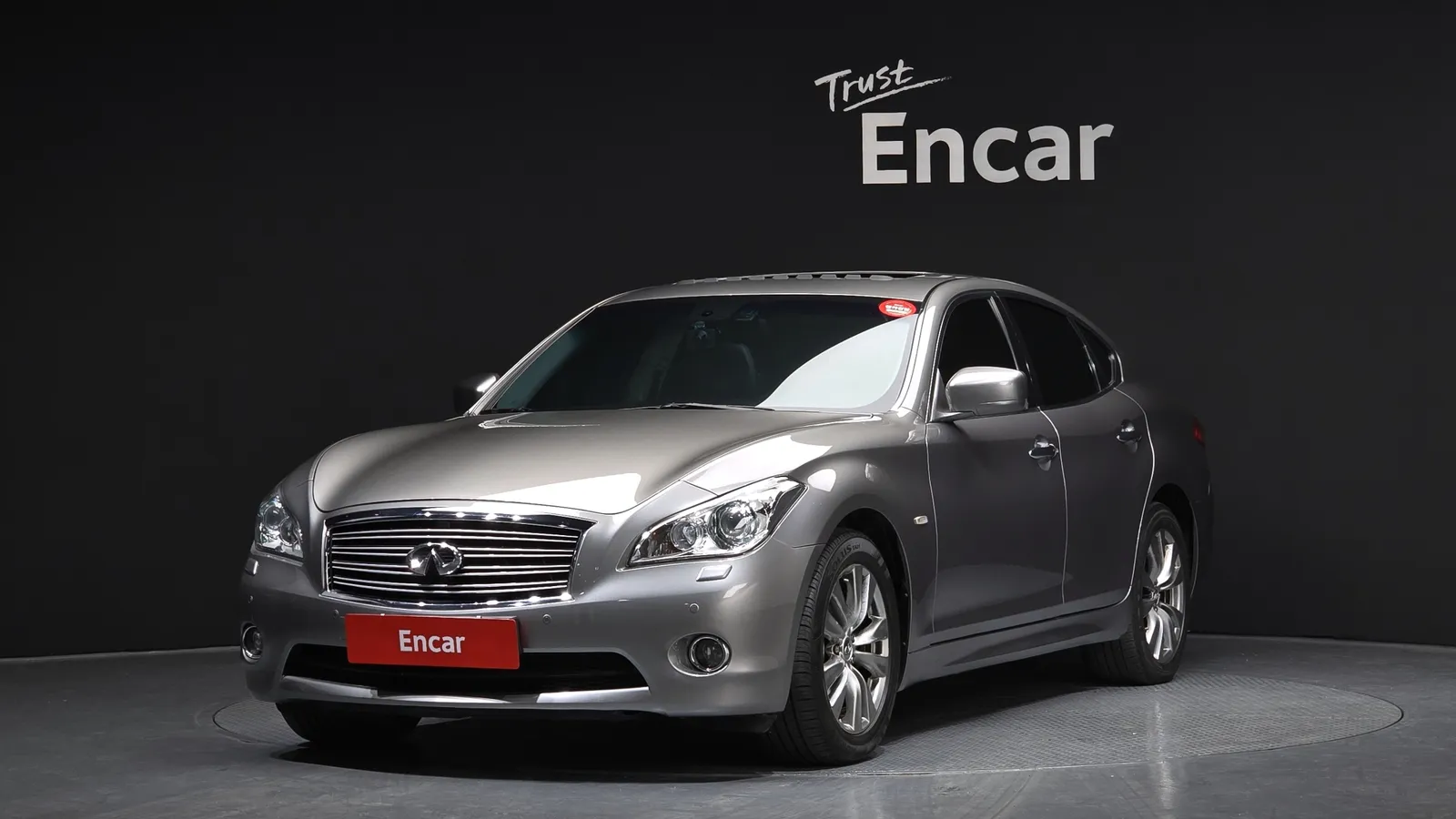 Infiniti M37
