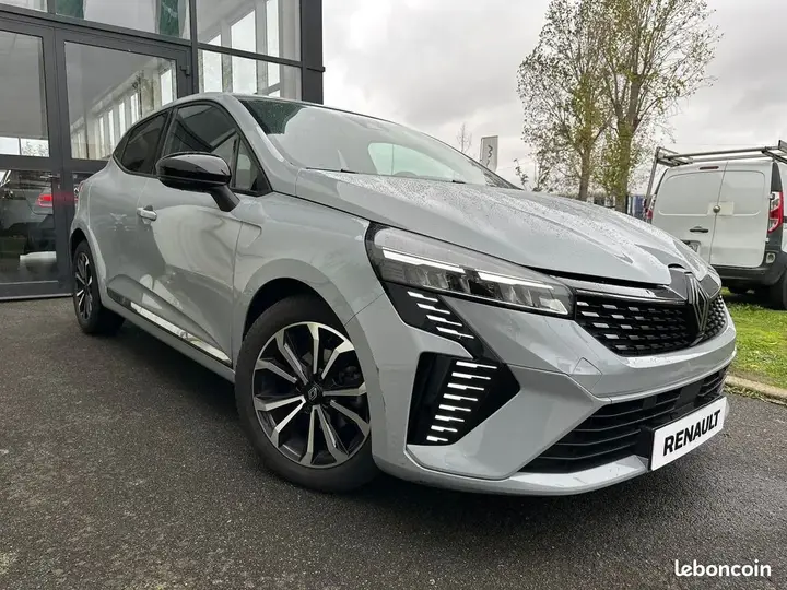 Renault Clio 2024 photo 5