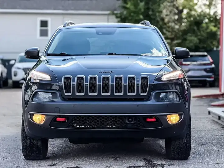 Jeep Cherokee 2016 photo 3