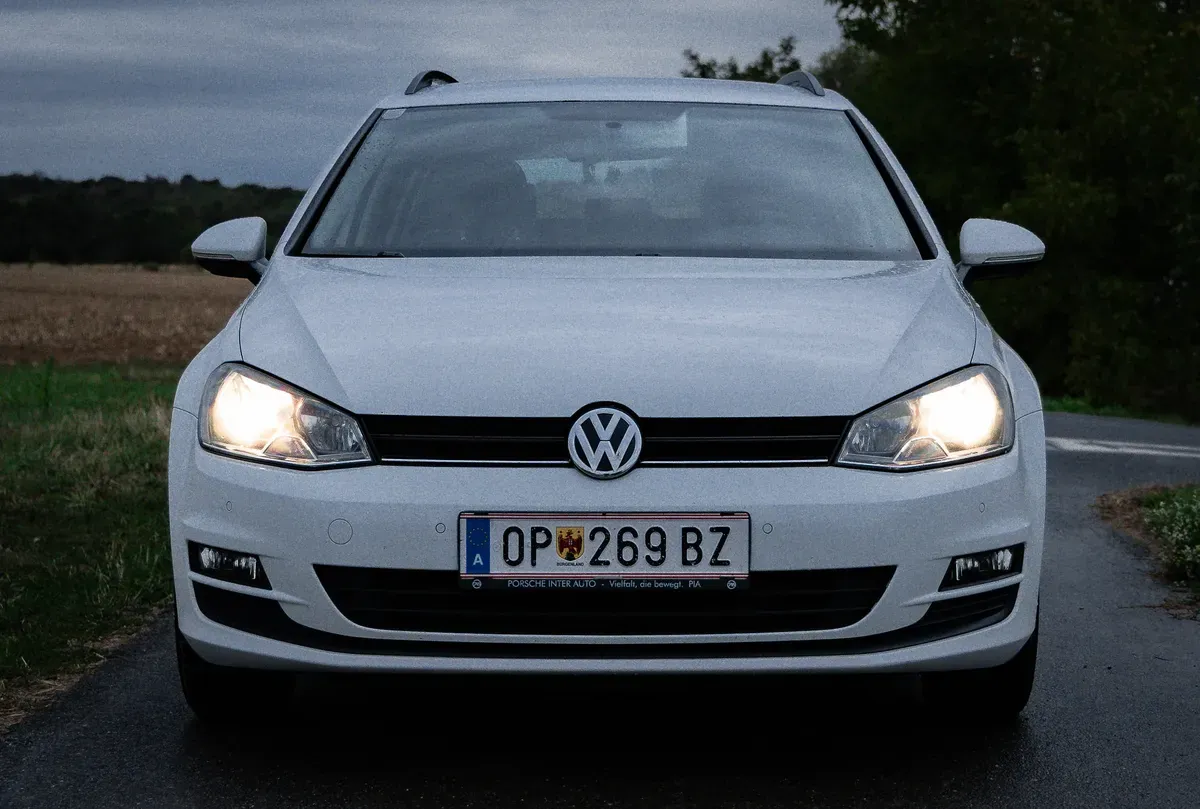 Volkswagen Golf 2016 photo 2