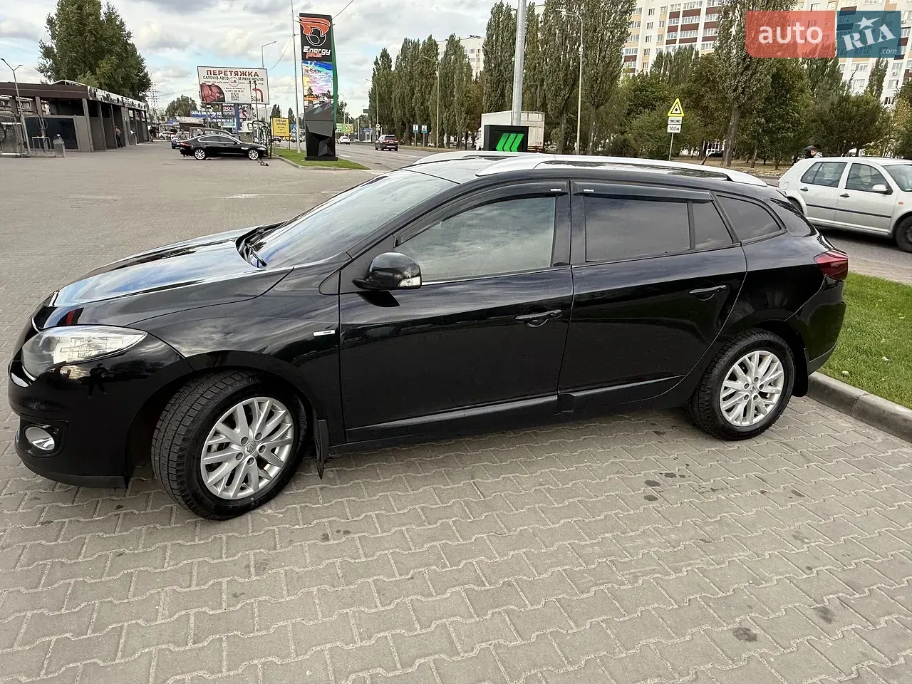 Renault Megane 2013 photo 3