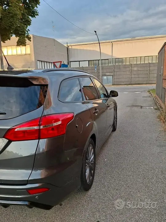 Ford Focus 2017 photo 4
