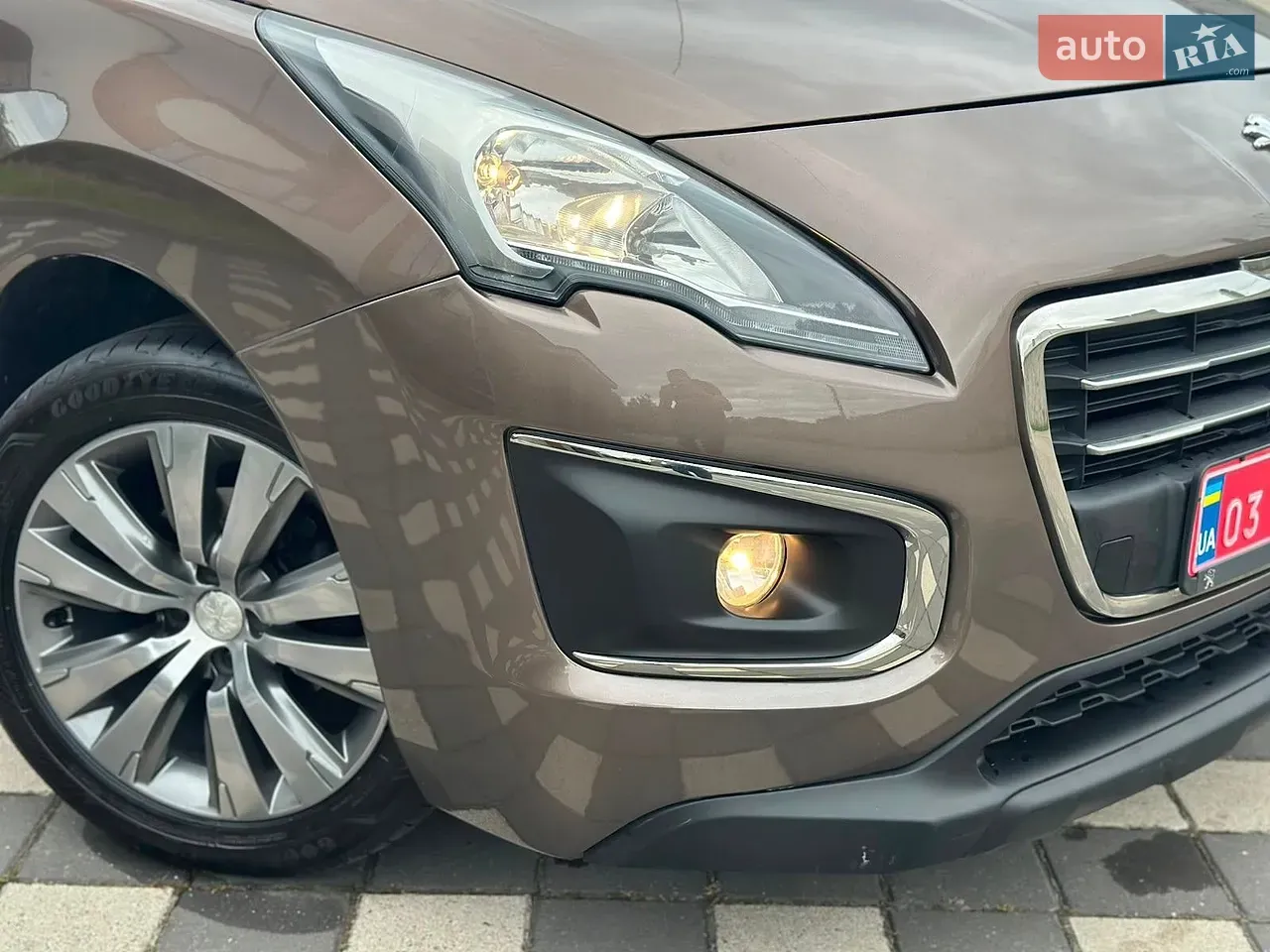 Peugeot 3008 2015 photo 2