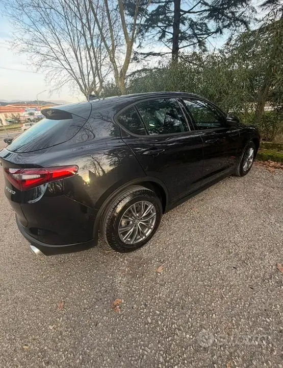 Alfa Romeo Stelvio 2019 photo 4
