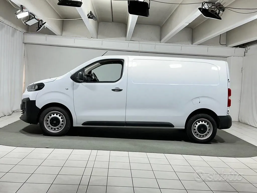 Fiat Scudo 2024 photo 2