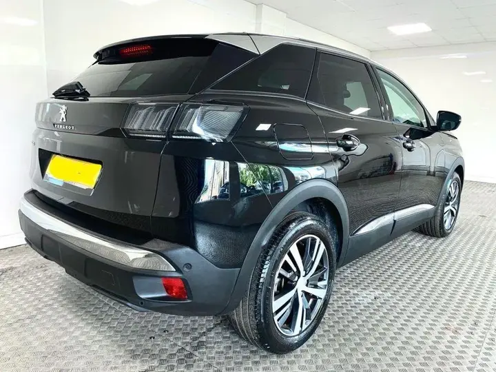 Peugeot 3008 2023 photo 2