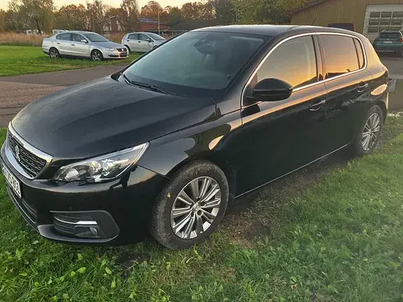 Peugeot 308 2019 photo 4