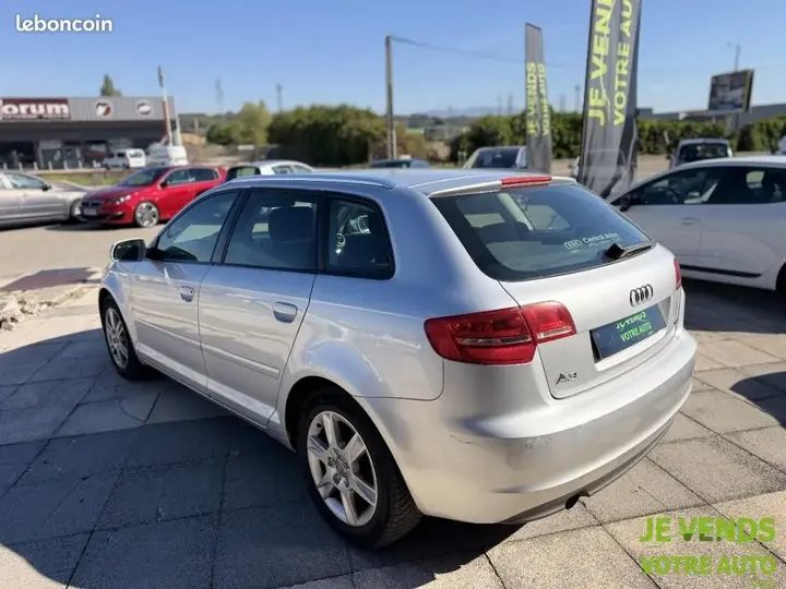 Audi A3 2010 photo 3