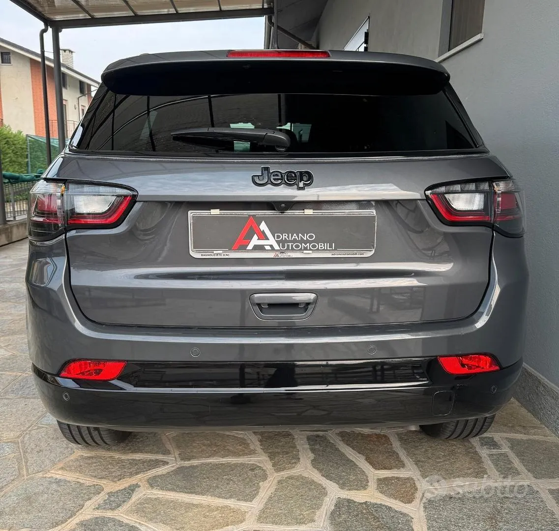 Jeep Compass 2025 photo 4