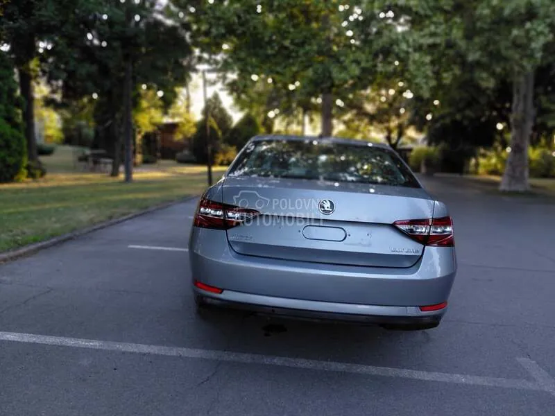 Skoda Superb 2015 photo 3