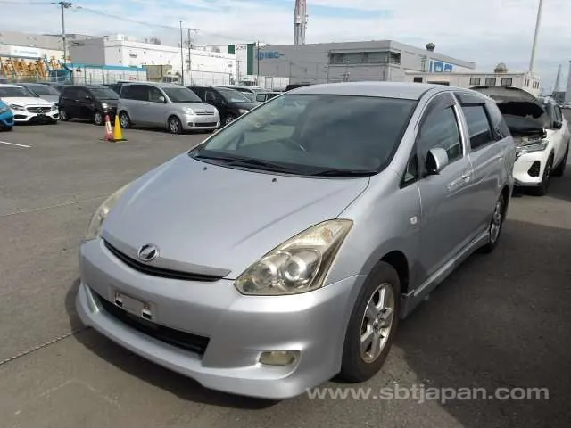 Toyota Wish 2007 photo 2
